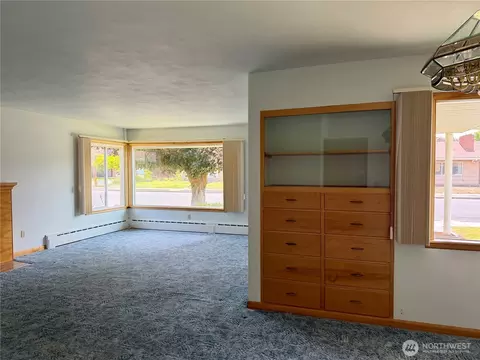511 E 2nd Ave, Odessa, WA 99159 photo 9