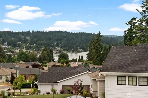 7430 Sandin Ln, Gig Harbor, WA 98335