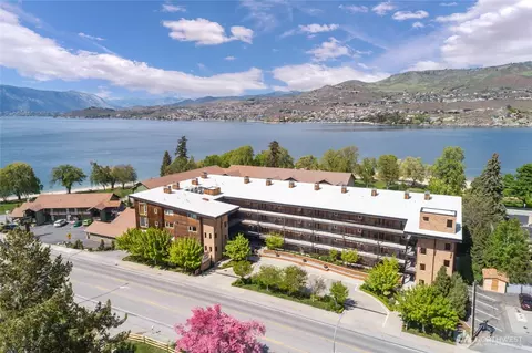 2220 W Woodin #105, Chelan, WA 98816