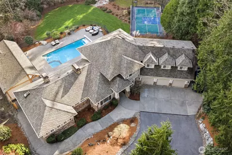 21219 SE 39th St, Sammamish, WA 98075