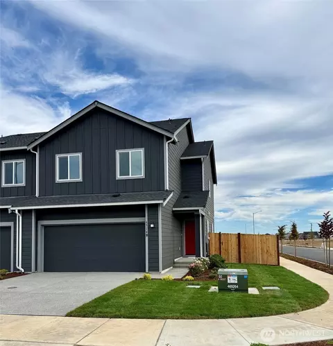 6514 B 286th St NW, Stanwood, WA 98292