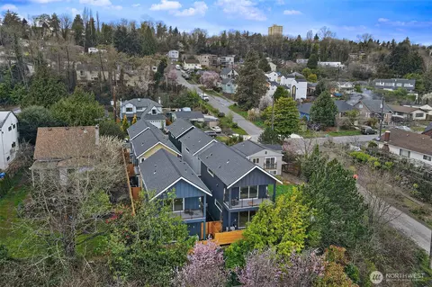 2006 C 19th Ave S, Seattle, WA 98144