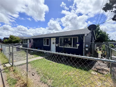 3902 S 66th St, Tacoma, WA 98409