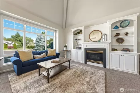 956 SE Garrison Dr, College Place, WA 99324