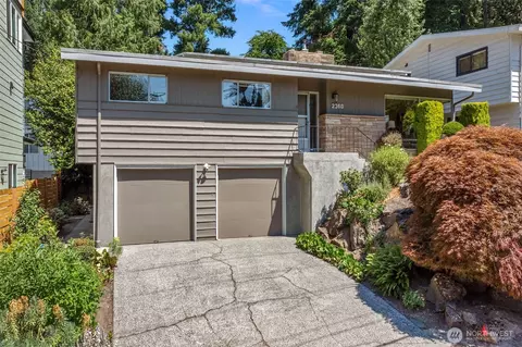 2360 NE 90th St, Seattle, WA 98115