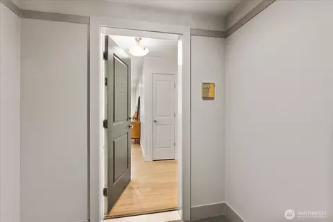 Entry Way - 45 Pine St #101, Edmonds, WA 98020 photo 1 of 1
