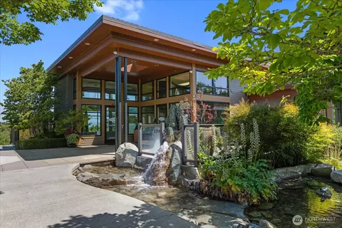 View/Area - 45 Pine St #101, Edmonds, WA 98020 photo 1 of 3