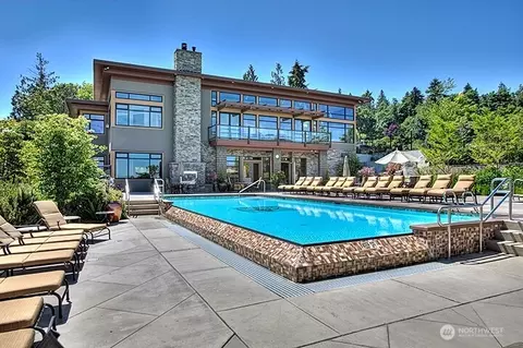 Exterior - 45 Pine St #101, Edmonds, WA 98020 photo 6 of 9