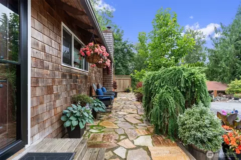 24905 Jim Creek Rd, Arlington, WA 98223
