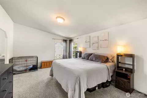 Bedroom - 4919 G Loop Rd, Bow, WA 98232 photo 1 of 5