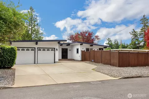 512 167th Ave NE, Bellevue, WA 98008