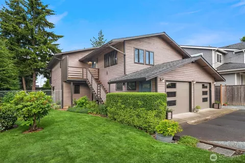 15417 21st Ave SW, Burien, WA 98166