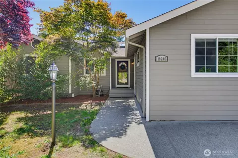 19203 108th St E, Bonney Lake, WA 98391
