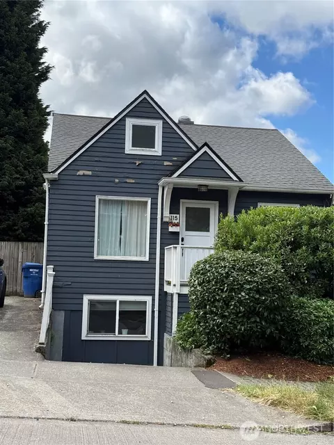 115 NW 39th St, Seattle, WA 98107
