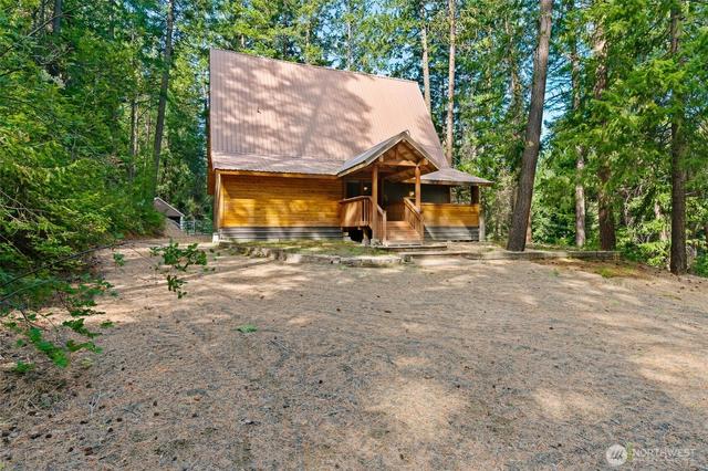 8040 N Fork Rd, Yakima, WA 98903