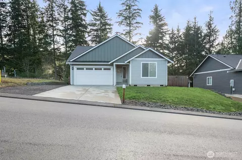 3108 Sanderling Dr, Hoquiam, WA 98550