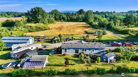 5276 Barr Rd, Ferndale, WA 98248