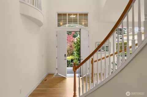 Entry Way - 4416 239th Pl SE, Bothell, WA 98021 photo 3 of 3
