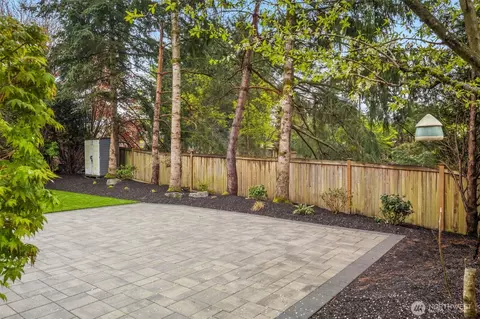 Exterior - 4416 239th Pl SE, Bothell, WA 98021 photo 4 of 5