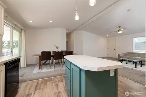 23708 Locust Way #64, Bothell, WA 98021 photo 9