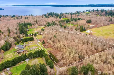 23 Nnn Dockton Rd SW, Vashon, WA 98070