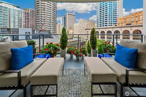 1920 4th Ave #408, Seattle, WA 98101
