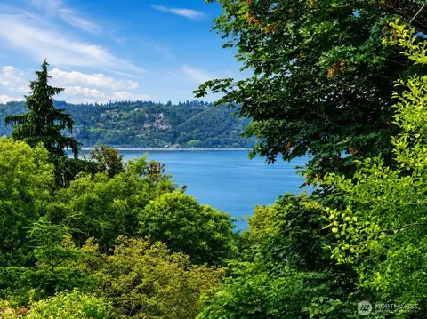 0 SW 296th St, Federal Way, WA 98023