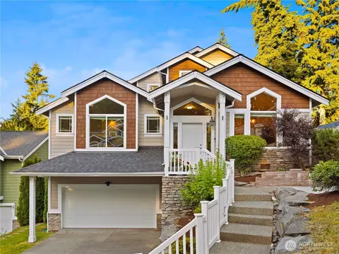 1756 Monroe Ave NE, Renton, WA 98056