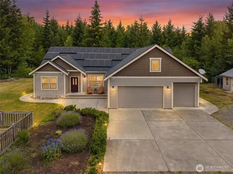 19724 144th Ln SE, Yelm, WA 98597