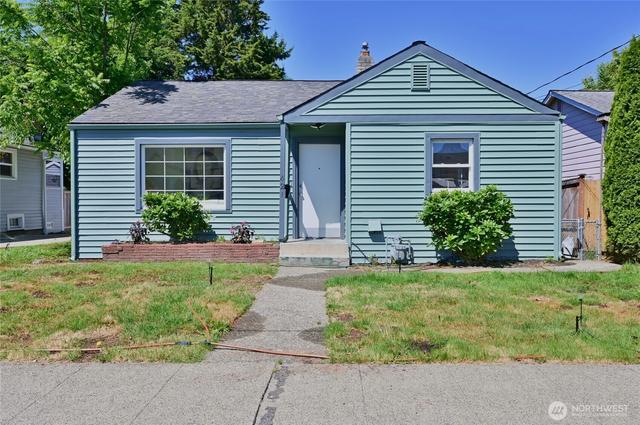 421 Wells Ave N, Renton, WA 98057