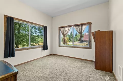 Bedroom - 134 Macomber Rd, Chehalis, WA 98532 photo 2 of 2
