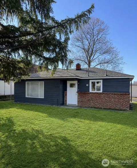 1704 S 16th Ave, Yakima, WA 98902