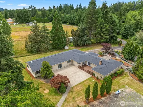863 Byham Rd, Winlock, WA 98596 photo 4