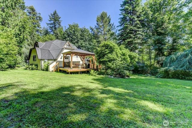 3971 SE Camano Dr, Camano Island, WA 98282