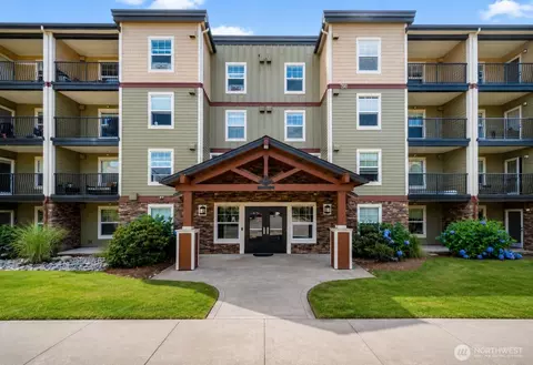 700 32nd St #A309, Bellingham, WA 98225