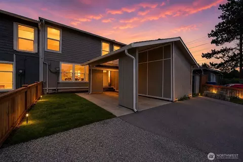 8801 13th St NE, Lake Stevens, WA 98258