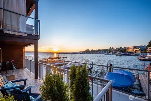 515 Lake St S #102, Kirkland, WA 98033