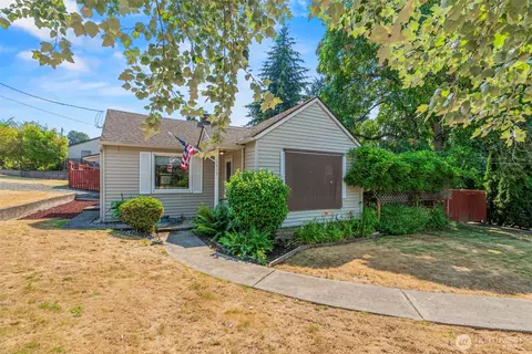 1415 X St, Vancouver, WA 98661