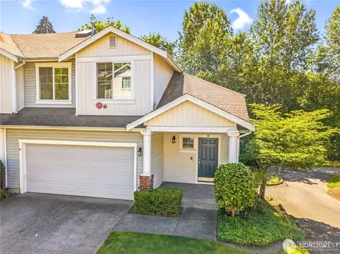 5007 Lake Pl S #D27, Renton, WA 98055