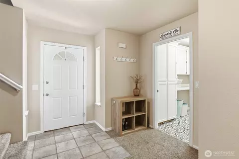 Entry Way - 191 E Vine Maple Ln, Union, WA 98592 photo 2 of 2
