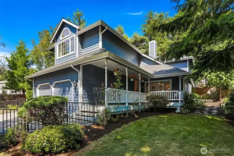 11540 Palatine Ave N, Seattle, WA 98133
