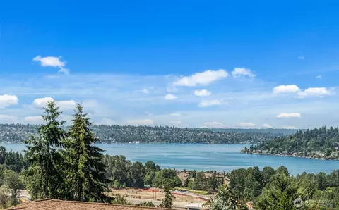 7615 113th Ave SE, Newcastle, WA 98056
