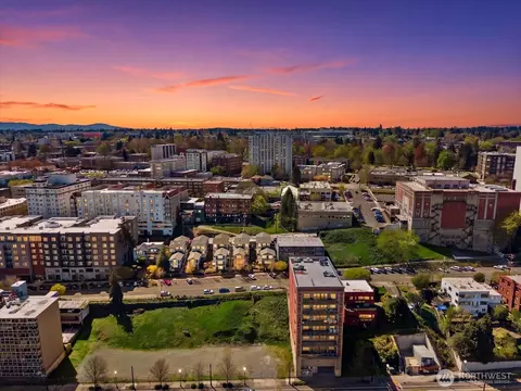 216 Broadway #3, Tacoma, WA 98402