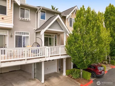 23120 SE Black Nugget Rd #P2, Issaquah, WA 98029