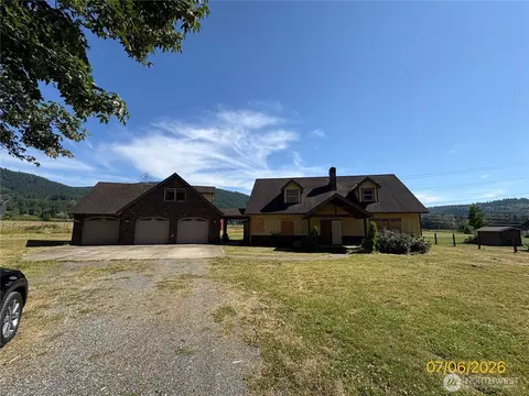 34325 SE 263rd Pl, Ravensdale, WA 98051