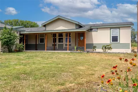 1037 A Highway 7, Tonasket, WA 98855