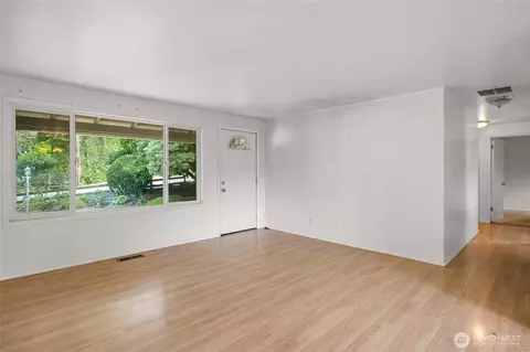 Living - 9220 NE 191st St, Bothell, WA 98011 photo 2 of 4