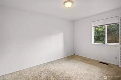 Bedroom - 9220 NE 191st St, Bothell, WA 98011 photo 2 of 6