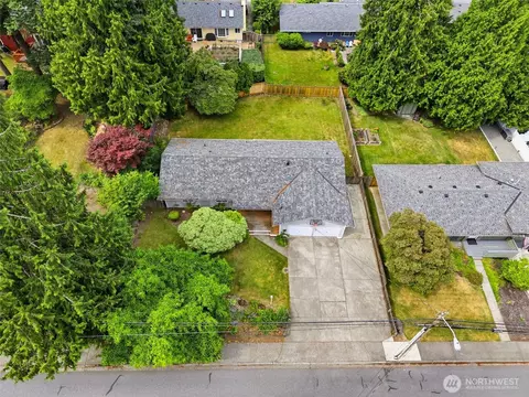 View/Area - 9220 NE 191st St, Bothell, WA 98011 photo 1 of 3