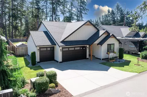 15119 33rd Avenue Ct E, Tacoma, WA 98446